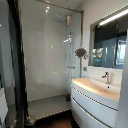 Apartment Village Naturiste R4n- Le Vip Sea View